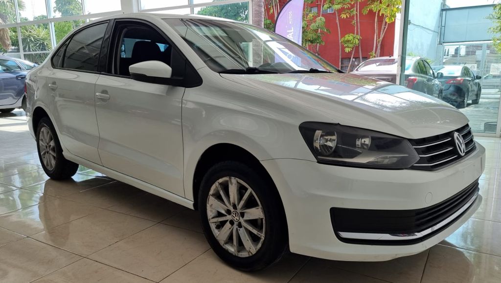 Volkswagen vento 2016