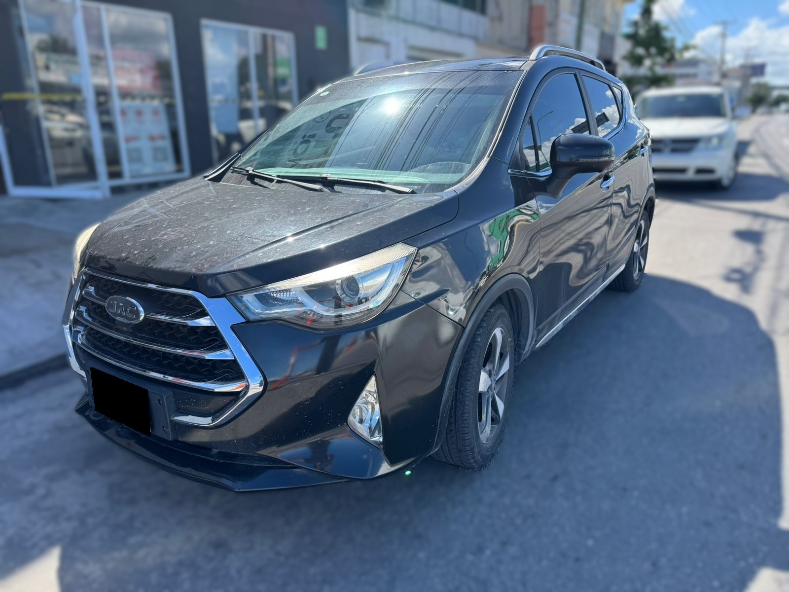 JAC Sei3 2018 Limited