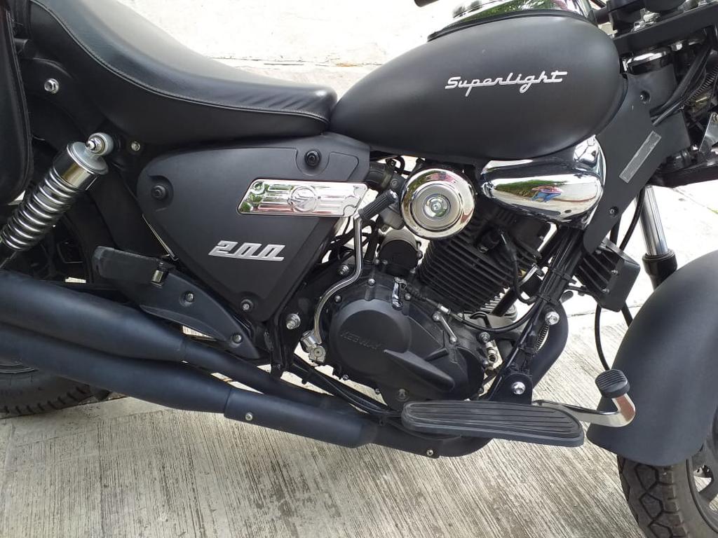 keeway superlight 200 2019